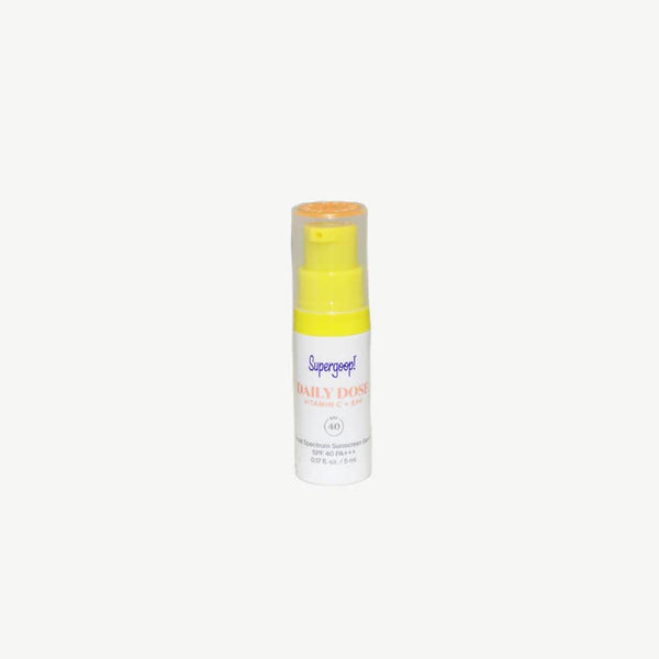 Supergoop Daily Dose Vitamin C + SPF 40 Sunscreen Serums  | Mini muestra