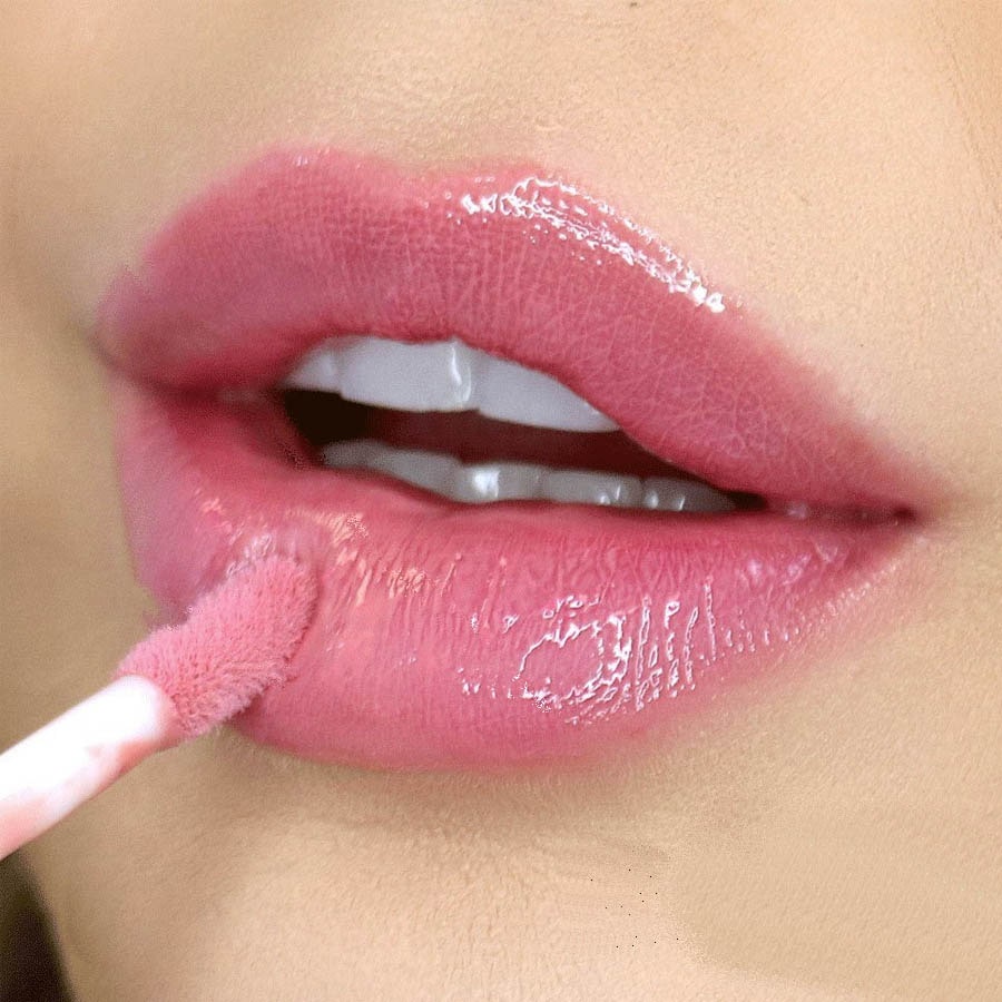 Kismet Polished Lip Plumping Gloss Maquillaje México ilovemakeup